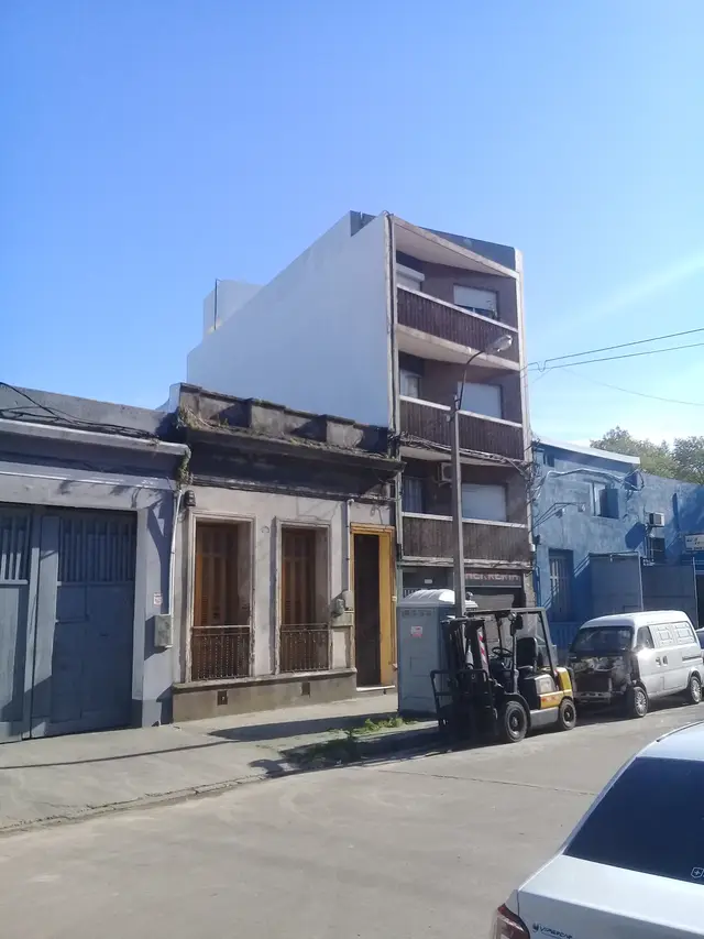 Edificio Calle Errazquin - 