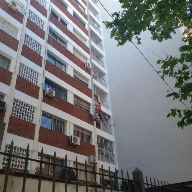 Edificio Calle Pablo De Maria - 